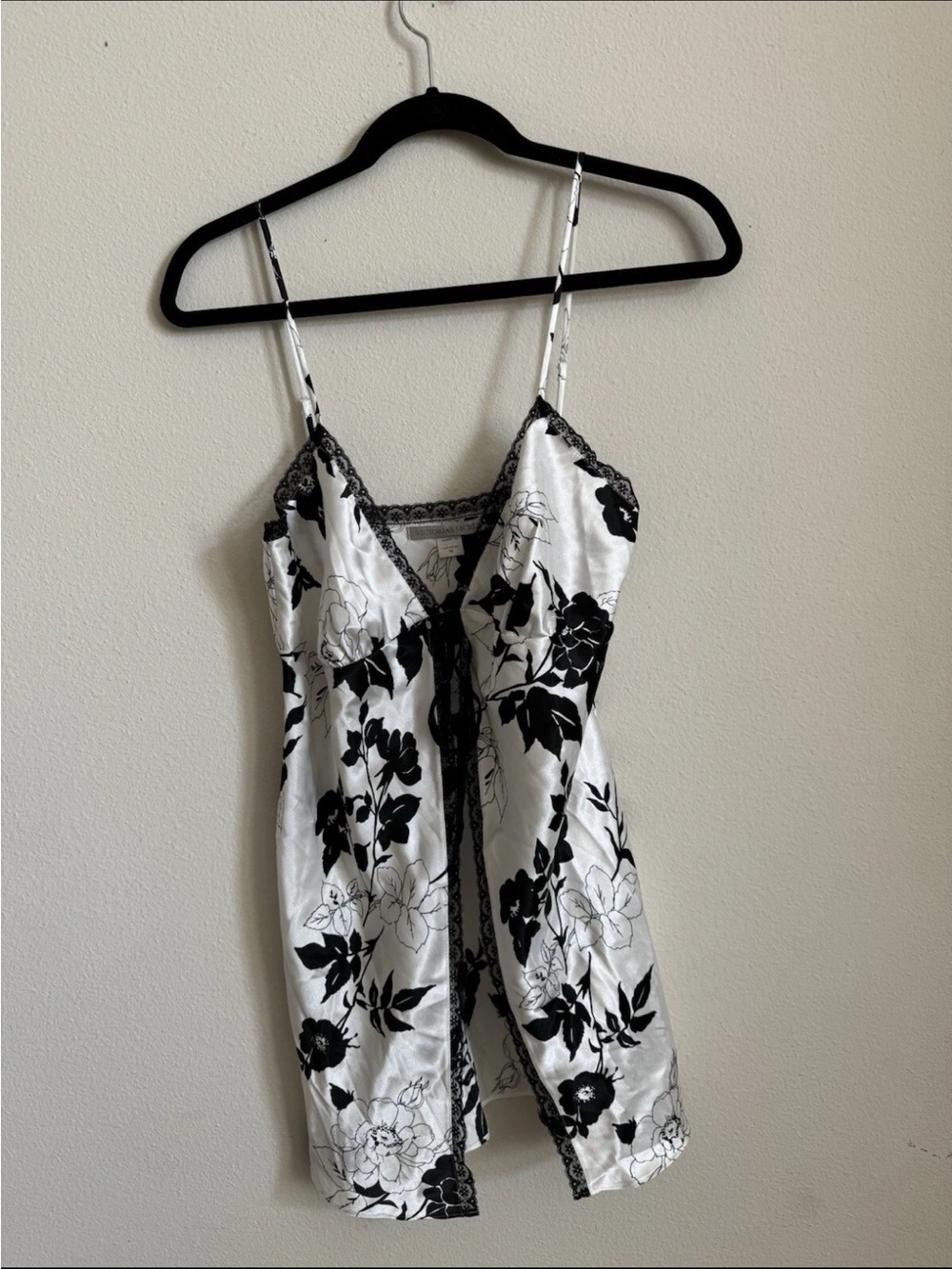 Y2K Vintage Victoria’s Secret White Black Floral Bridal Babydoll Open Dress M